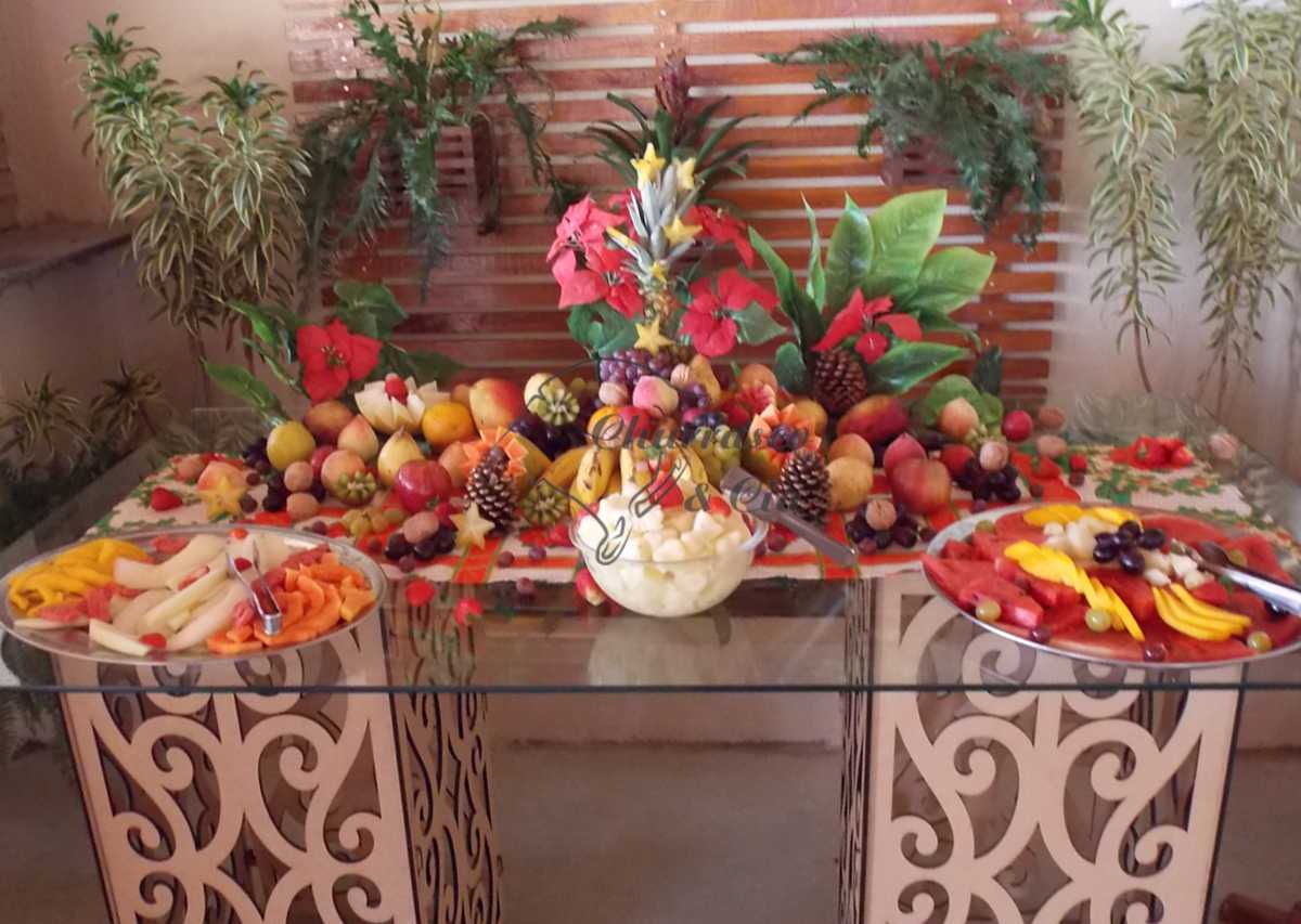 Mesa de Frutas Churrasco & Cia