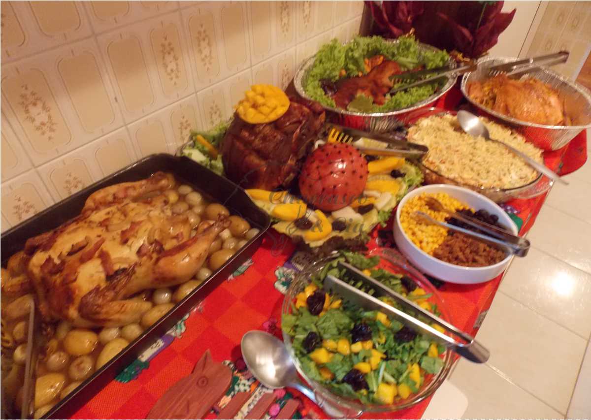 Mesa natalina Churrasco & Cia